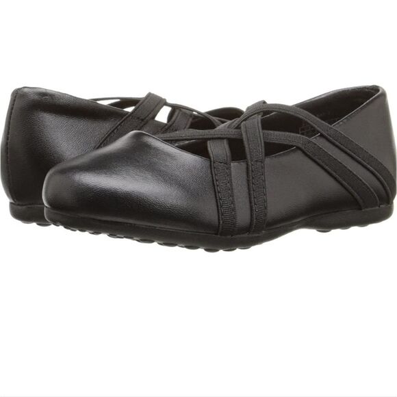 NIB Kenneth Cole Rose Bay 2-K Black Flat - Picture 1 of 11